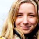 Iris W. — AI headshot